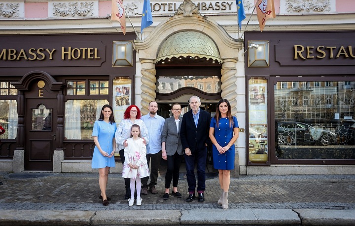 Odovzdávanie sa uskutočnilo v hoteli Embassy v kúpeľnom centre Karlových Varov