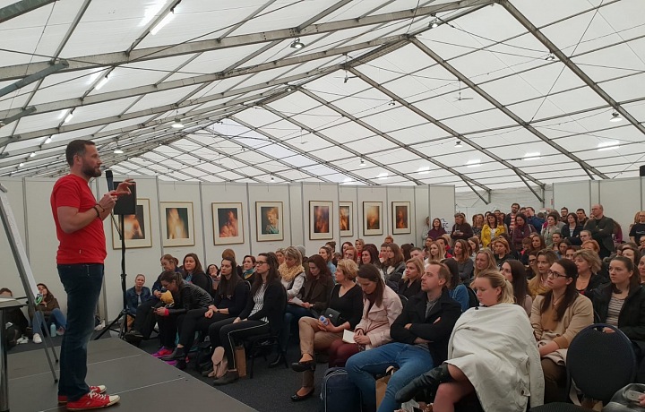 Petr Jan Křen na festivalu osobního rozvoje Evolution.