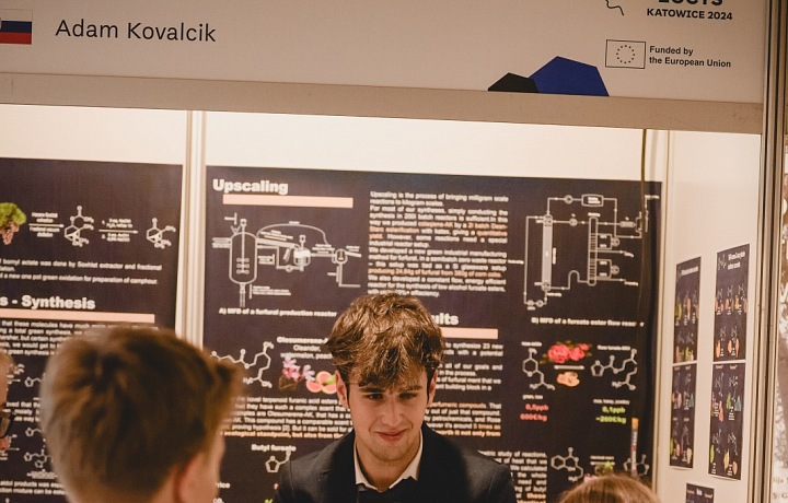 Mladý slovenský vedec Adam Kovalčík (EUCYS 2024)