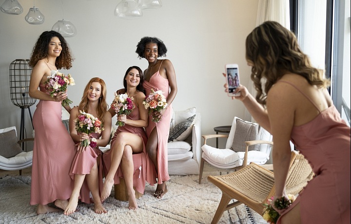 Pre mnohých je predstava ženy alebo muža, ktorí si vezmú za životného partnera influencera, ako vystrihnutá z rozprávky moderného sveta.
