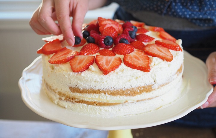 Bløtkake or soft cake