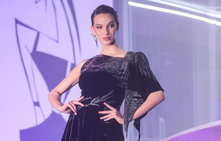 Natali si vyberala látky v Paríži