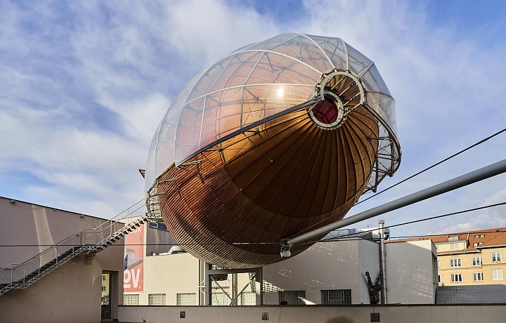 Vzducholoď v Holešoviciach