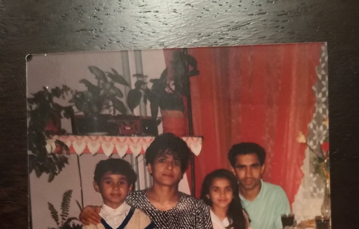 Pavel Berky jako dítě se svou rodinou. 