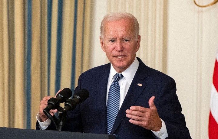 Americký prezident často hovoril z cesty