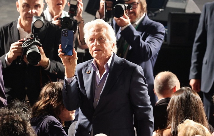 Michael Douglas v júne 2025
