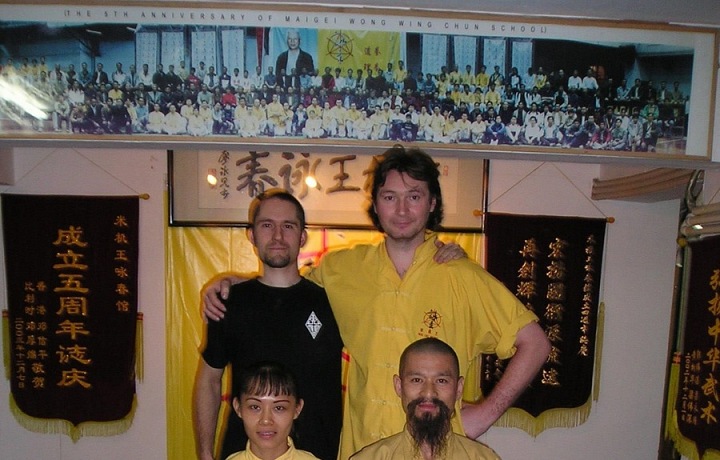 Pavel Macek s dlouholetým kamarádem a starším kung-fu bratrem Ivanem Rzounkem Sifu v Číně