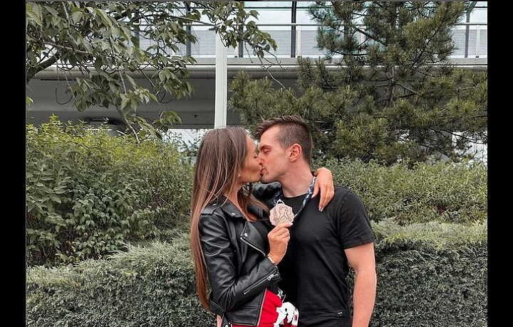 Jakub Flek s priateľkou Zorou Bolkovou
