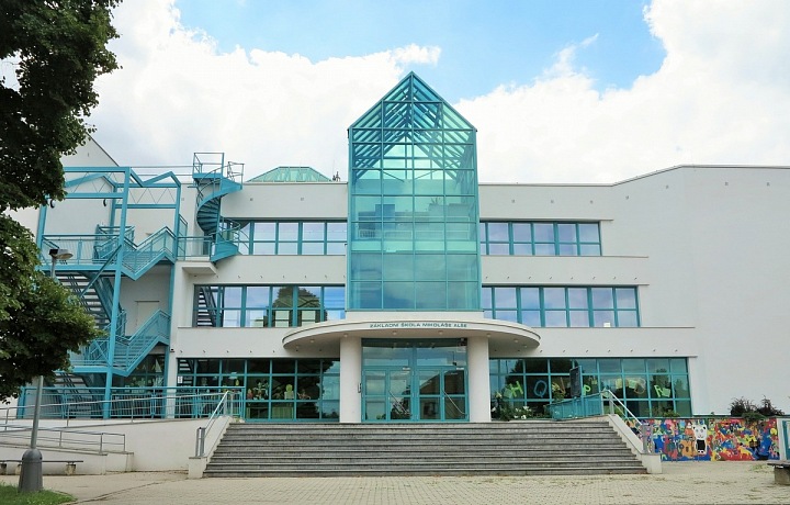 ZŠ Mikoláše Alše v Suchdole