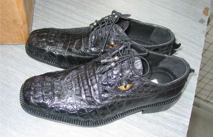 Boty z krokodýlí kůže