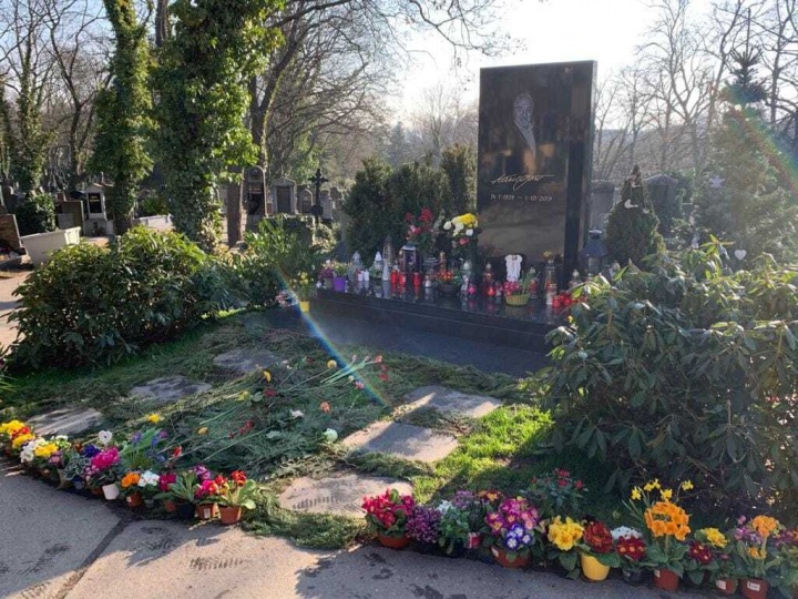 Mistrův hrob na Malvazinkách. 