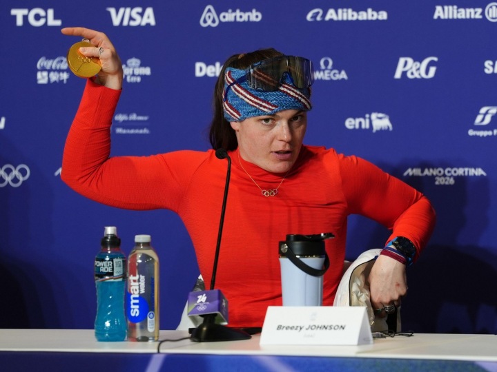 Breezy Johnson rozbitá medaile