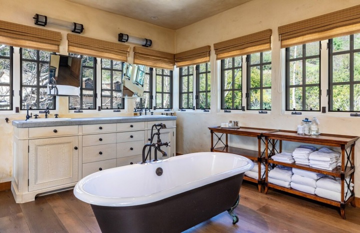 Koupelna v domě slavného herce Mela Gibsona