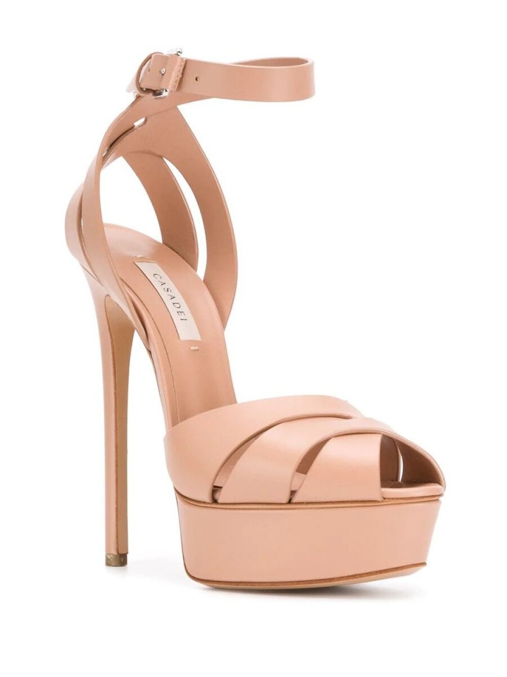 Nude sandálky Casadei