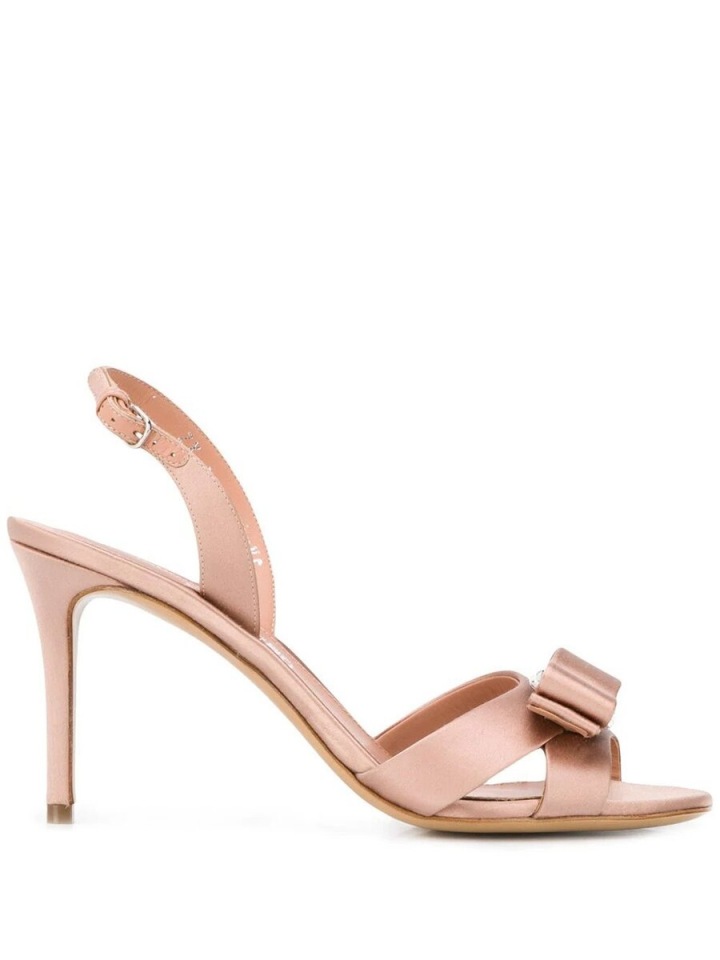 Nude sandálky Salvatore Ferragamo