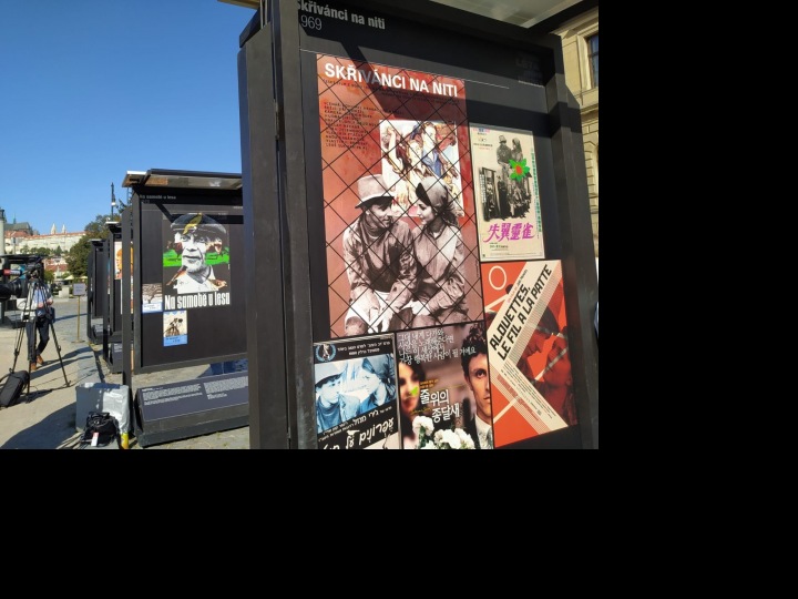 Panelová výstava Jiřího Menzela