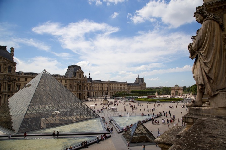 Louvre sa vracia k bežnej prevádzke
