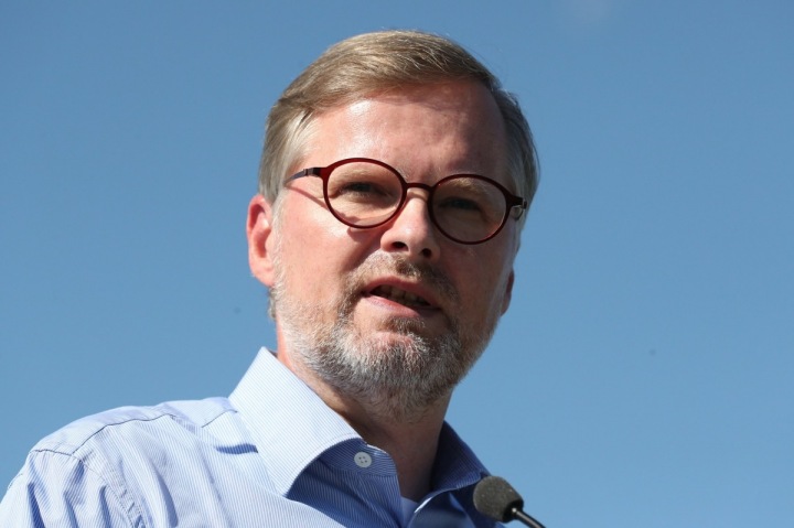 Petr Fiala v košili