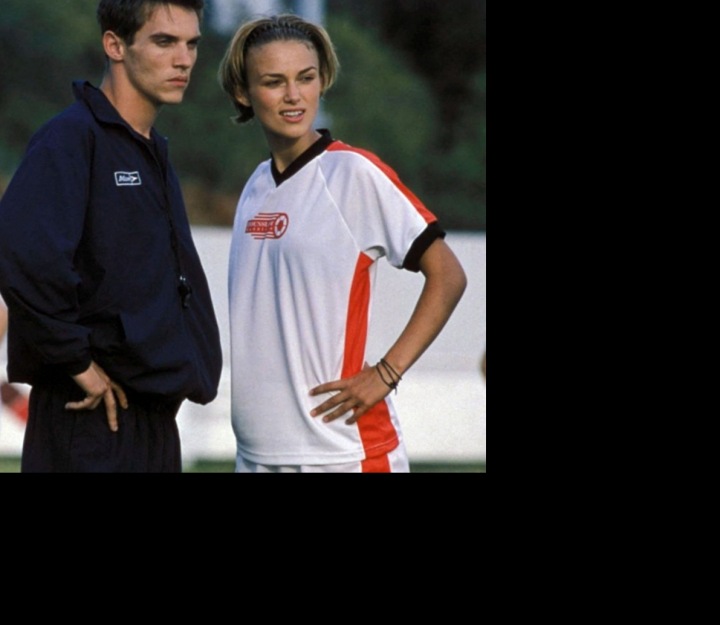 Keira Knightley ve filmu "Blafuj jako Beckham"