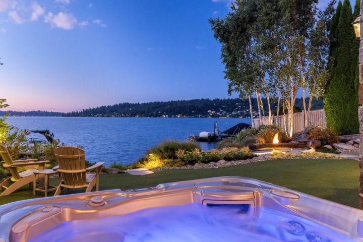 Perfektný výhľad z bazéna domu Pata Mohana, 8 miliónov dolárov