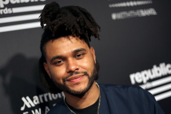 Zpěvák The Weeknd vystoupí na Super Bowlu