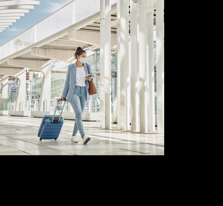 Žena na letišti