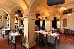 Prague restaurant Charles Bridge