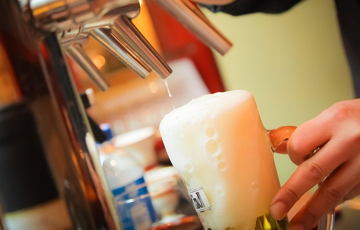 Nadměrná konzumace alkoholu nepřispívá lidskému zdraví