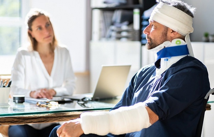 Ľudia sa vďaka poisteniu chránia pred budúcimi rizikami
