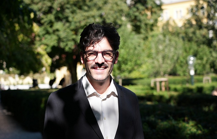 Kandidát na bratislavského primátora Adam Scheinherr (Praha sobě).