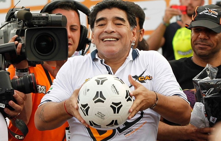 Argentinská fotbalová superstar Diego Maradona