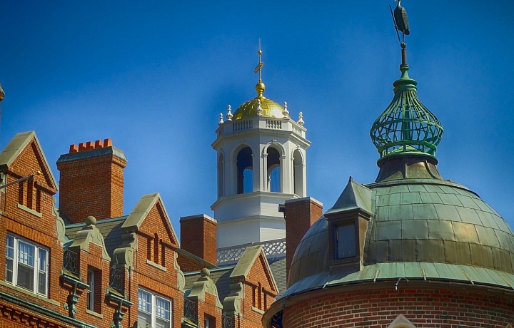 Univerzita chce hájiť svoju nezávislosť