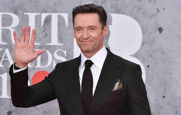 Hugh Jackman v obleku