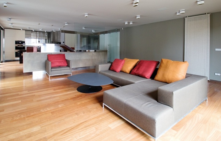 Prostorný obývací pokoj