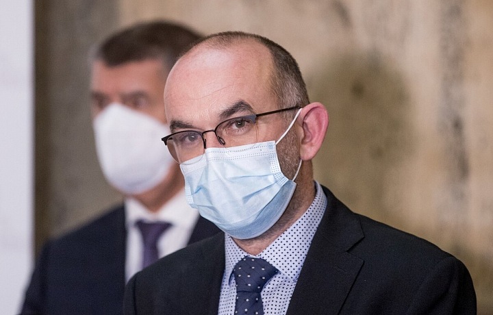 Jan Blatný a v pozadí Andrej Babiš