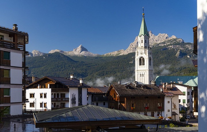 Cortina