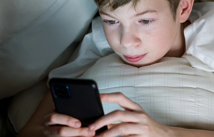 Mobil má väčšina mladých na Slovensku