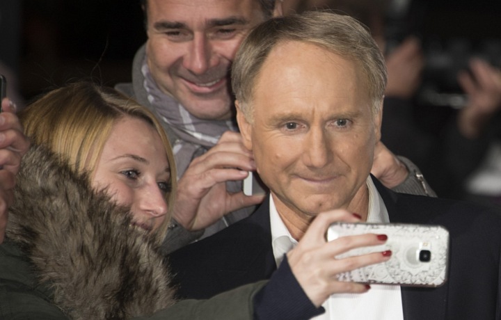 Spisovateľ má po celom svete mnoho obdivovateľov