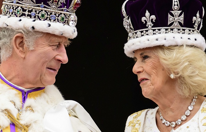 Kráľovský pár prijme Trumpa
