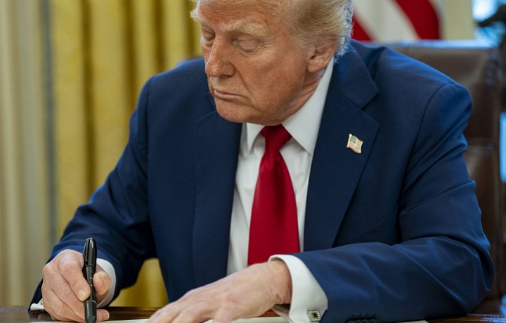 Trump myslí uvalenie ciel vážne
