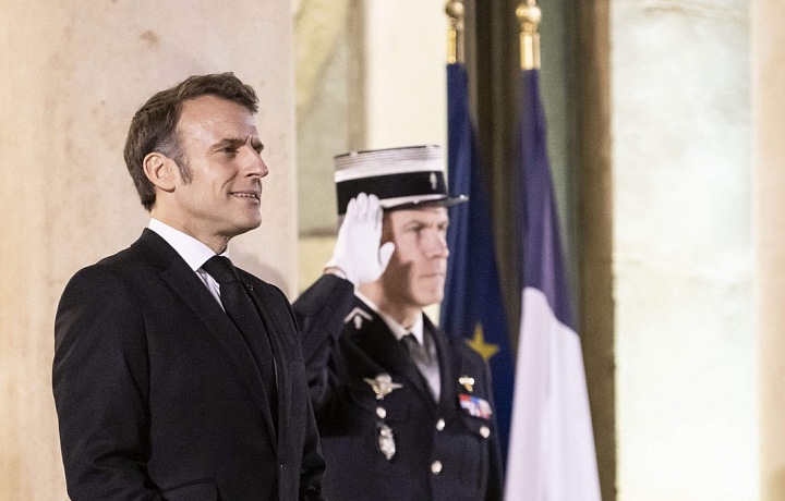 Francúzsko chce vsadiť na umelú inteligenciu