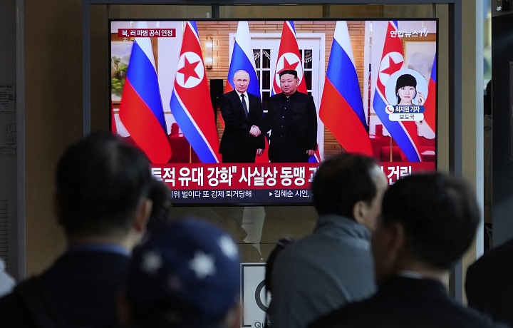 Kim Čong-un a Vladimir Putin.