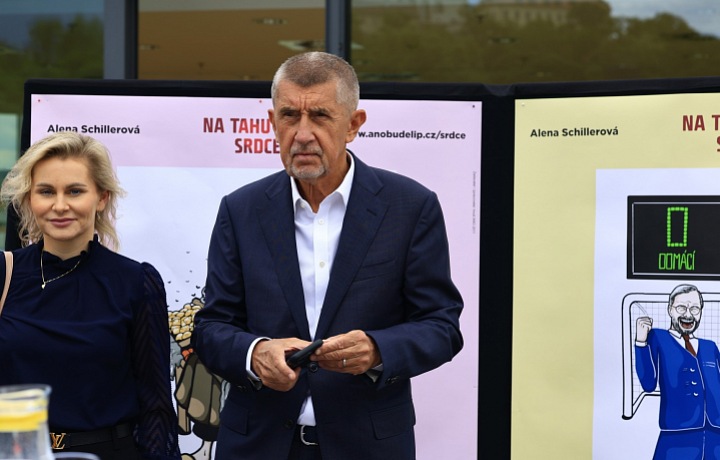Andrej Babiš cíti, že by sa mohol vrátiť na politické výslnie
