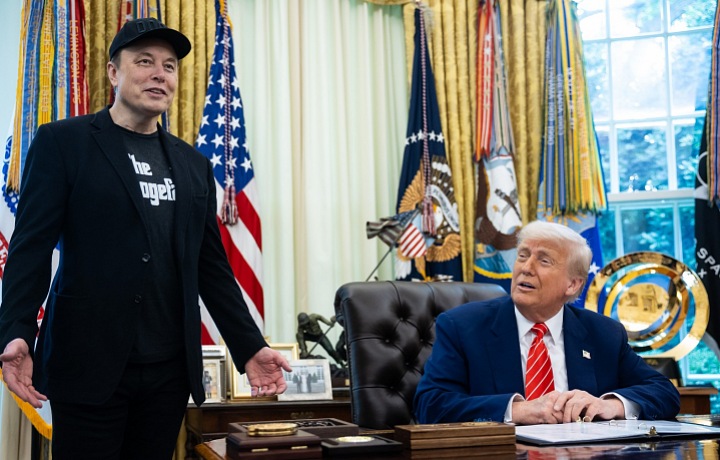 Obaja muži majú v poslednej dobe rad nesúhlasov
