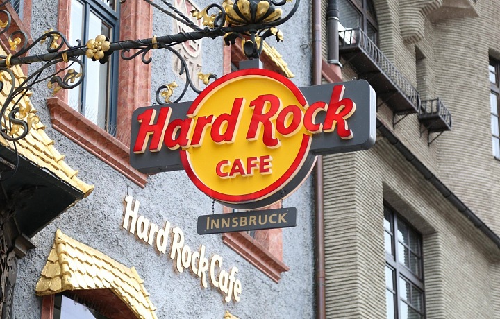 Hard Rock Café dnes patrí k najznámejším firmám na svete