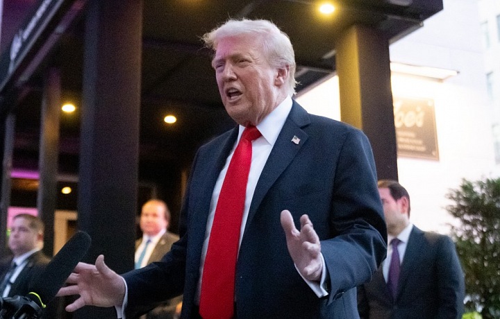 Trump navrhuje zvýšenie tlaku na Čínu a Indiu