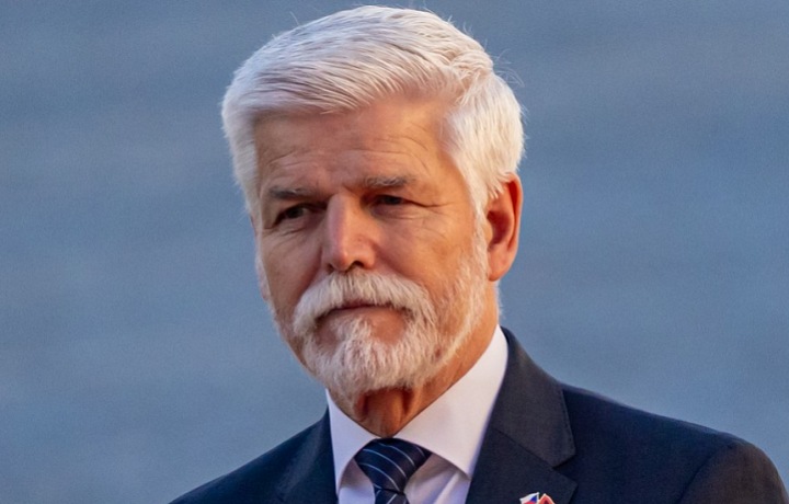 Prezident jedná s nominovanými na ministra