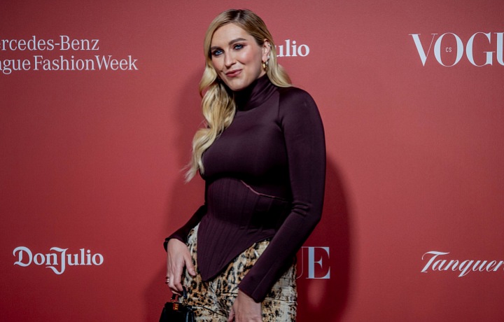 Zorka Hejdová na Mercedes-Benz Prague Fashion Weeku 2025
